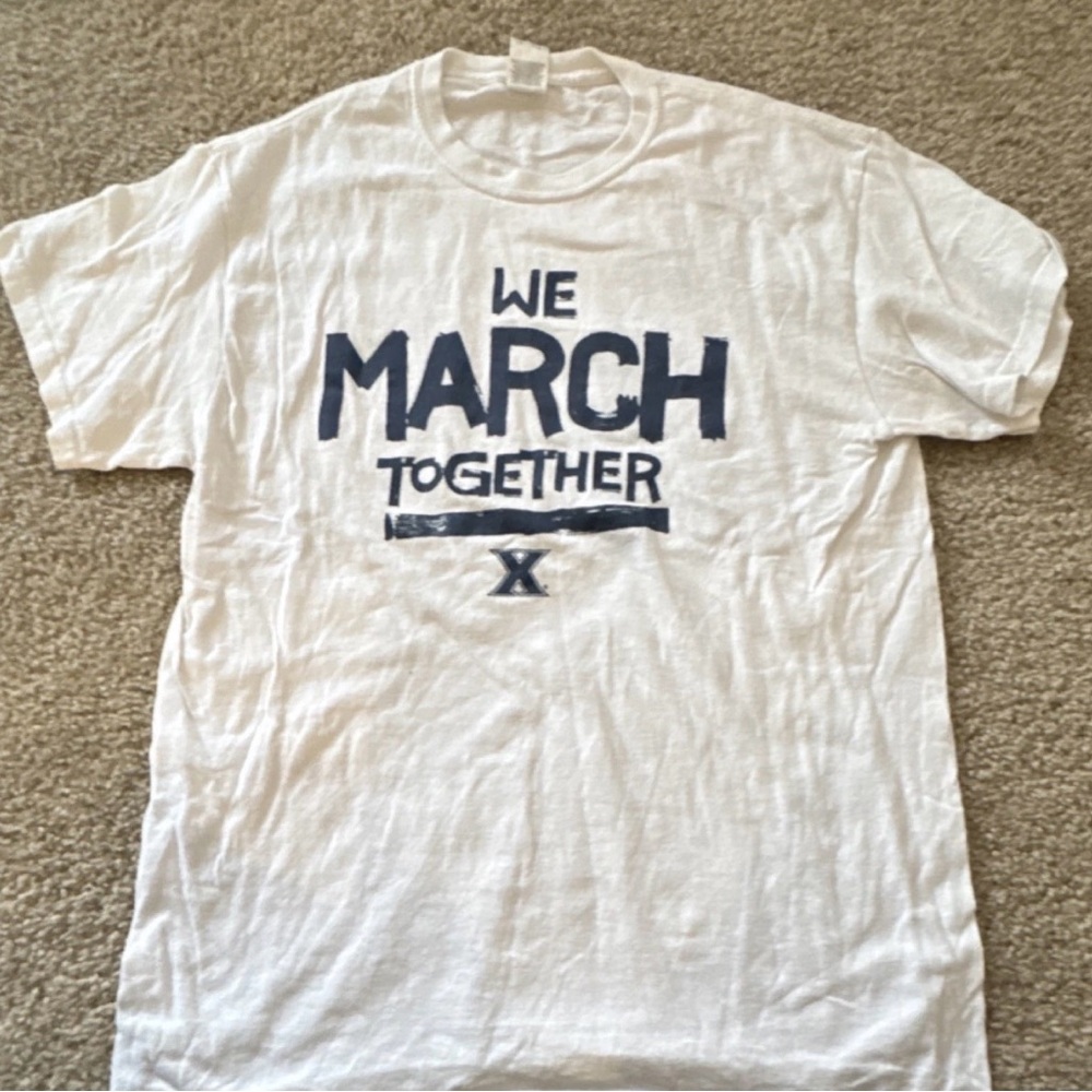 Gildan Cotton Xavier University Men's T-Shirt Medium March madness